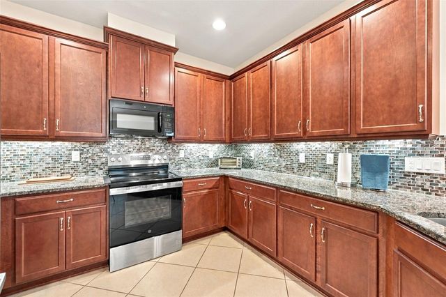 704 CHIPPER DRIVE, Sun City Center, FL 33573