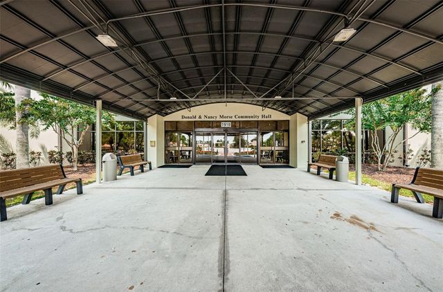 704 CHIPPER DRIVE, Sun City Center, FL 33573