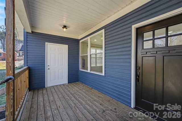 905 W 6th Avenue B Avenue, Gastonia, NC 28052