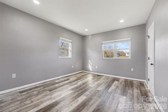 905 W 6th Avenue B Avenue, Gastonia, NC 28052