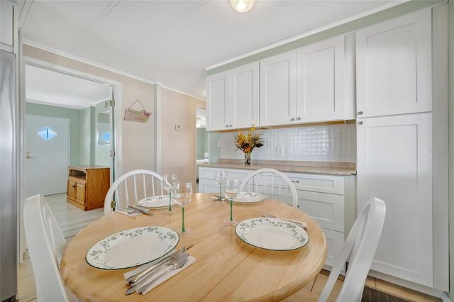 110 E SAINT LUCIA LOOP, Apollo Beach, FL 33572