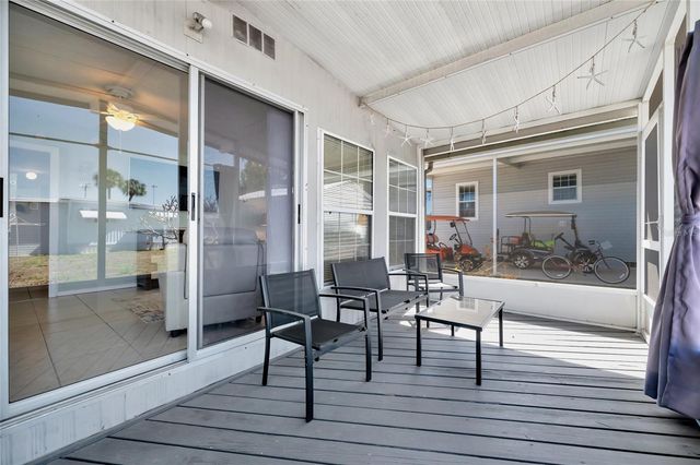 110 E SAINT LUCIA LOOP, Apollo Beach, FL 33572