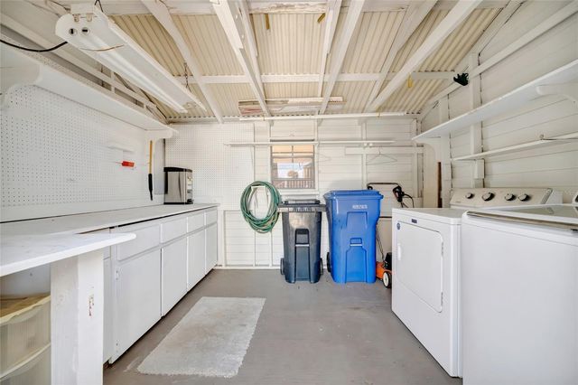 110 E SAINT LUCIA LOOP, Apollo Beach, FL 33572