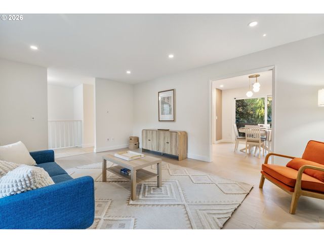 7190 Sw 142nd Ave, Beaverton, OR 97008
