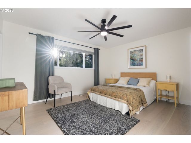 7190 Sw 142nd Ave, Beaverton, OR 97008