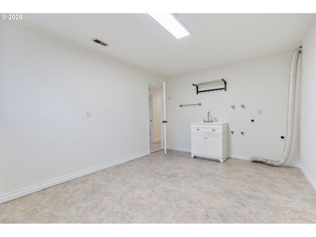 7190 Sw 142nd Ave, Beaverton, OR 97008