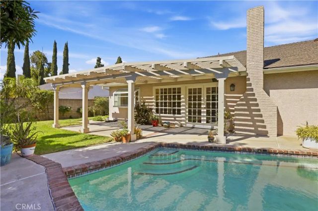 15444 Marilla Street, North Hills, CA 91343