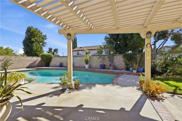 15444 Marilla Street, North Hills, CA 91343