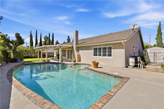 15444 Marilla Street, North Hills, CA 91343