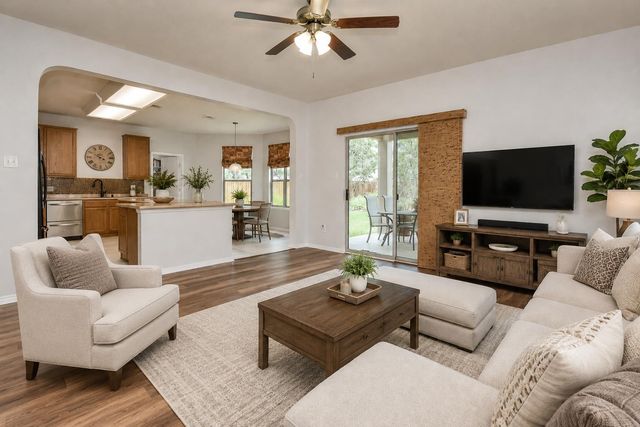 4913 Woodstock DR, Georgetown, TX 78633