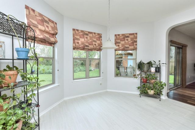 4913 Woodstock DR, Georgetown, TX 78633