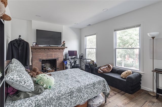 23 Oxford Avenue, Buffalo, NY 14209