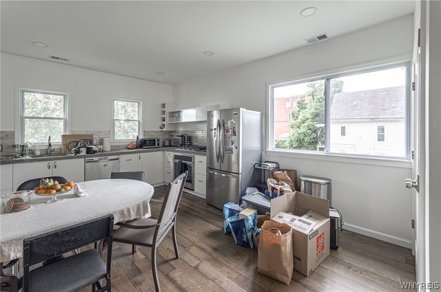 23 Oxford Avenue, Buffalo, NY 14209