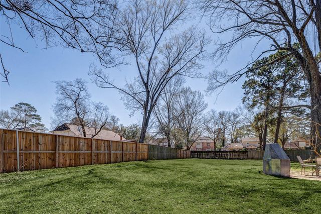 5406 Palamino Court, Humble, TX 77346