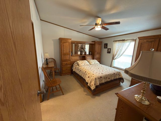 2073 Sunset Lane, Belvidere, IL 61008