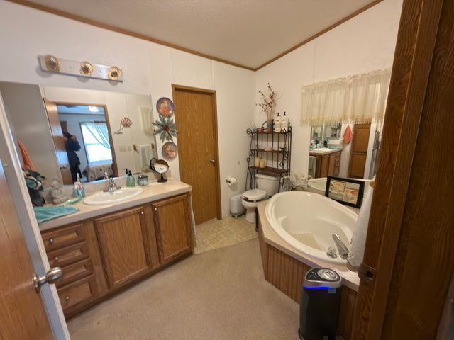 2073 Sunset Lane, Belvidere, IL 61008