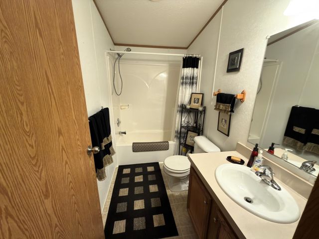 2073 Sunset Lane, Belvidere, IL 61008