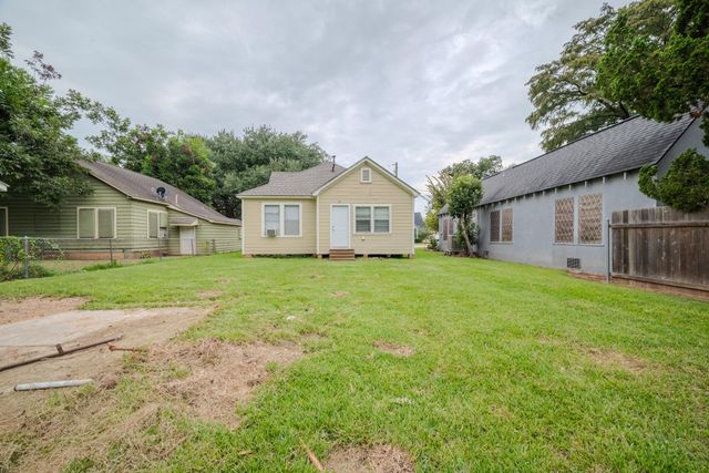 604 Abell Street, Wharton, TX 77488