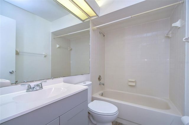 13937 FLETCHERS MILL DRIVE, Tampa, FL 33613