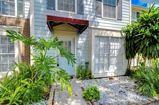 13937 FLETCHERS MILL DRIVE, Tampa, FL 33613