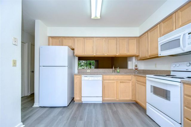 13937 FLETCHERS MILL DRIVE, Tampa, FL 33613