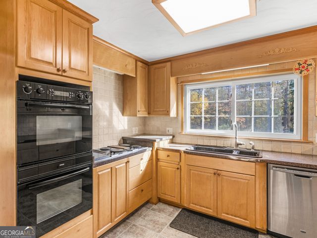 434 Lees Lake Road, Fayetteville, GA 30214