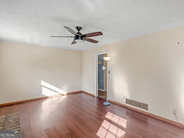 434 Lees Lake Road, Fayetteville, GA 30214