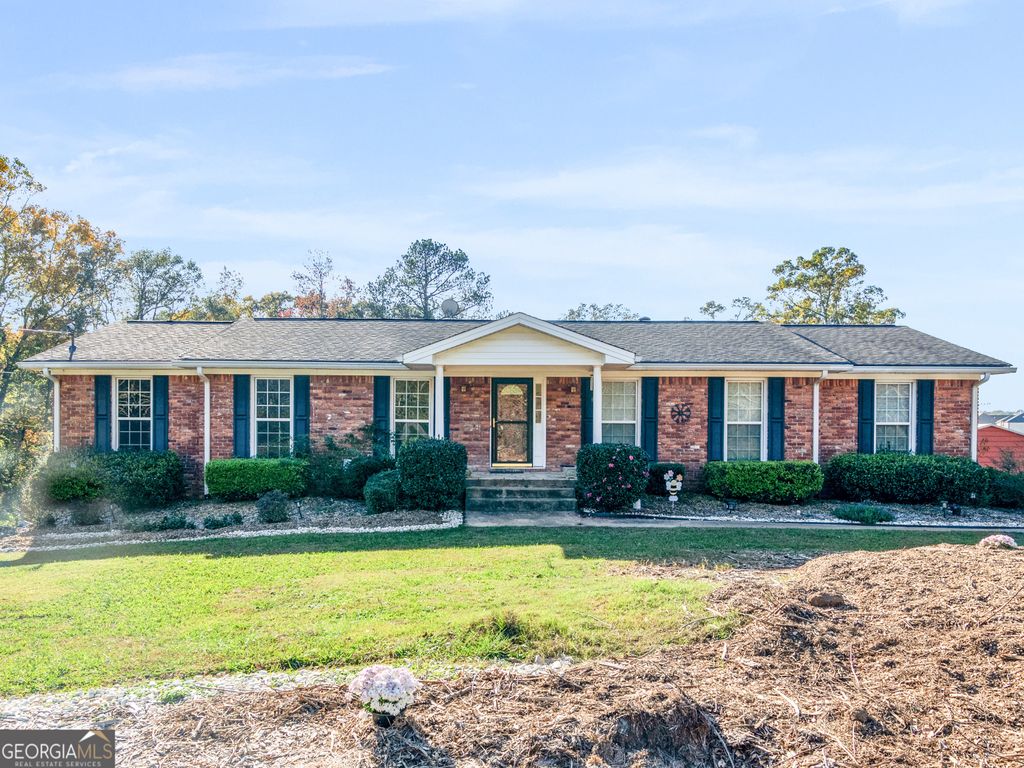 434 Lees Lake Road, Fayetteville, GA 30214