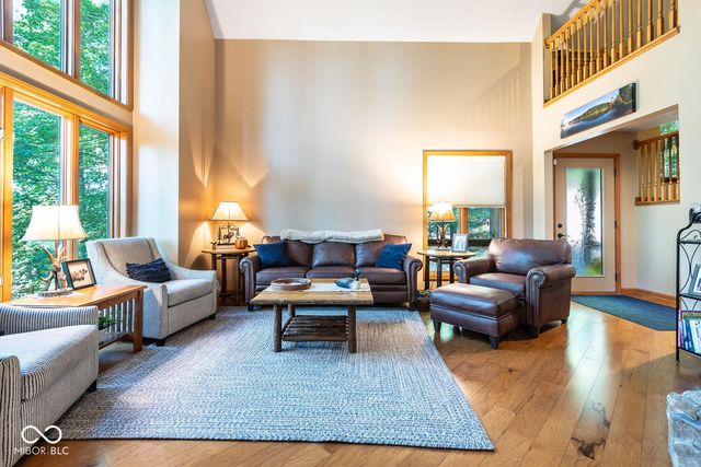 9002 E Agate Avenue, Nashville, IN 47448