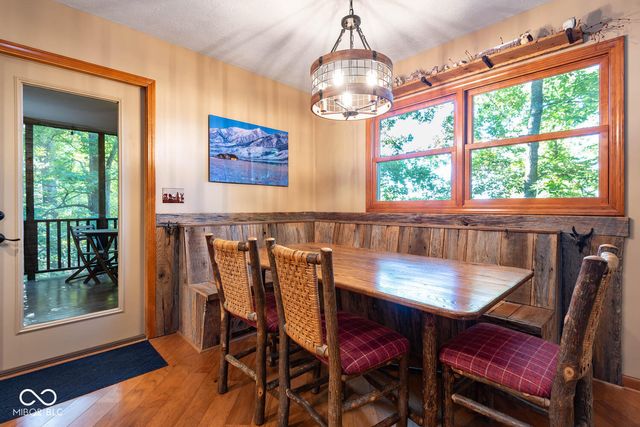 9002 E Agate Avenue, Nashville, IN 47448