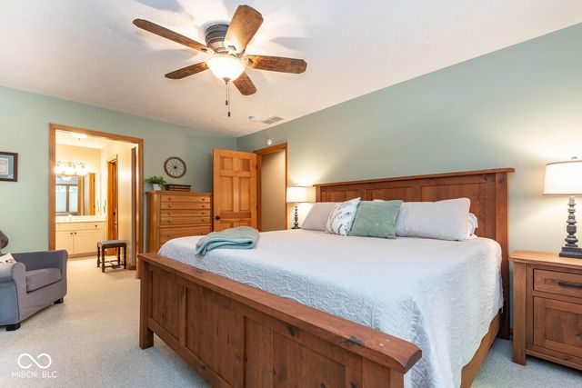 9002 E Agate Avenue, Nashville, IN 47448