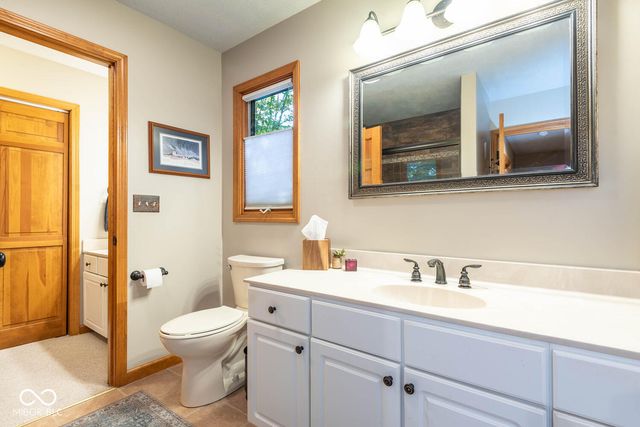 9002 E Agate Avenue, Nashville, IN 47448