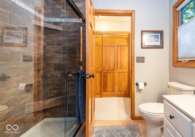 9002 E Agate Avenue, Nashville, IN 47448