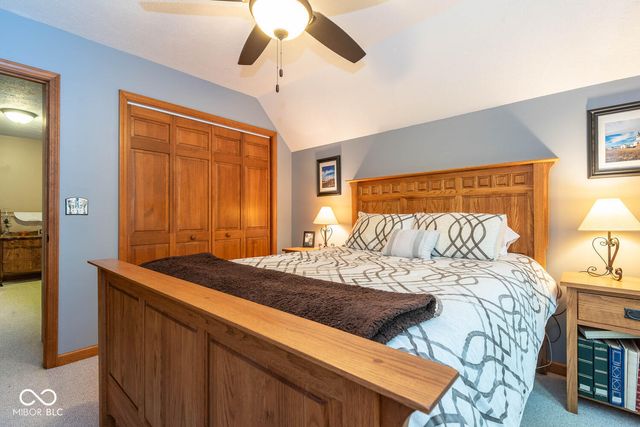 9002 E Agate Avenue, Nashville, IN 47448