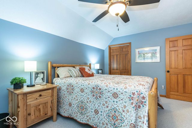 9002 E Agate Avenue, Nashville, IN 47448