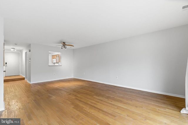 60 HAMPSHIRE DR, Plainsboro, NJ 08536