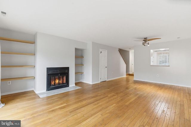 60 HAMPSHIRE DR, Plainsboro, NJ 08536