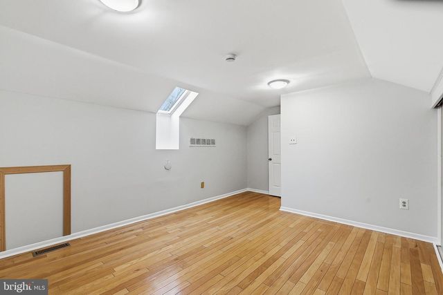 60 HAMPSHIRE DR, Plainsboro, NJ 08536