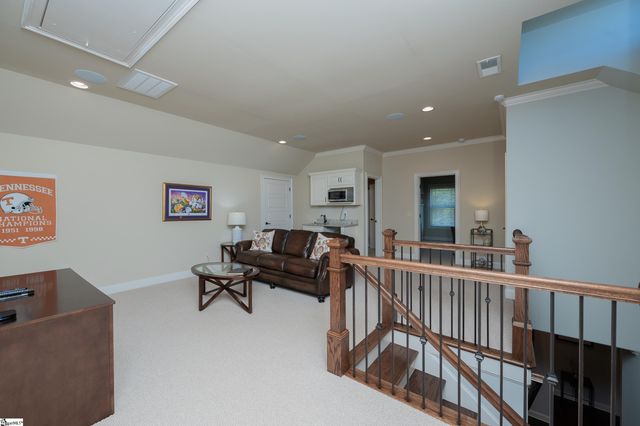 2 Laurel Grove Drive, Simpsonville, SC 29681