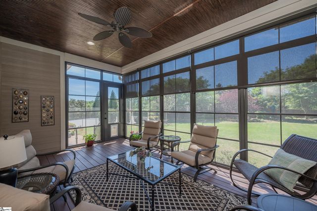 2 Laurel Grove Drive, Simpsonville, SC 29681