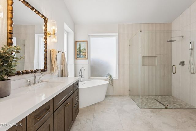 5450 E HELENA Drive, Scottsdale, AZ 85254