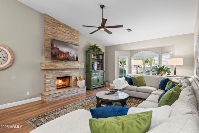 16444 N 56TH Place, Scottsdale, AZ 85254