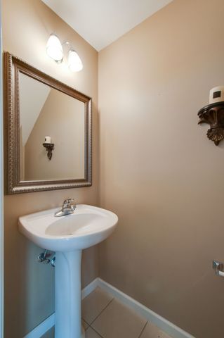 1101 Downs Blvd Apt 312, Franklin, TN 37064