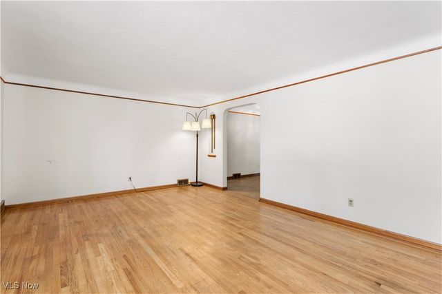 27320 Langale Road, Westlake, OH 44145