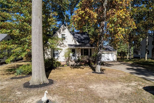 27320 Langale Road, Westlake, OH 44145