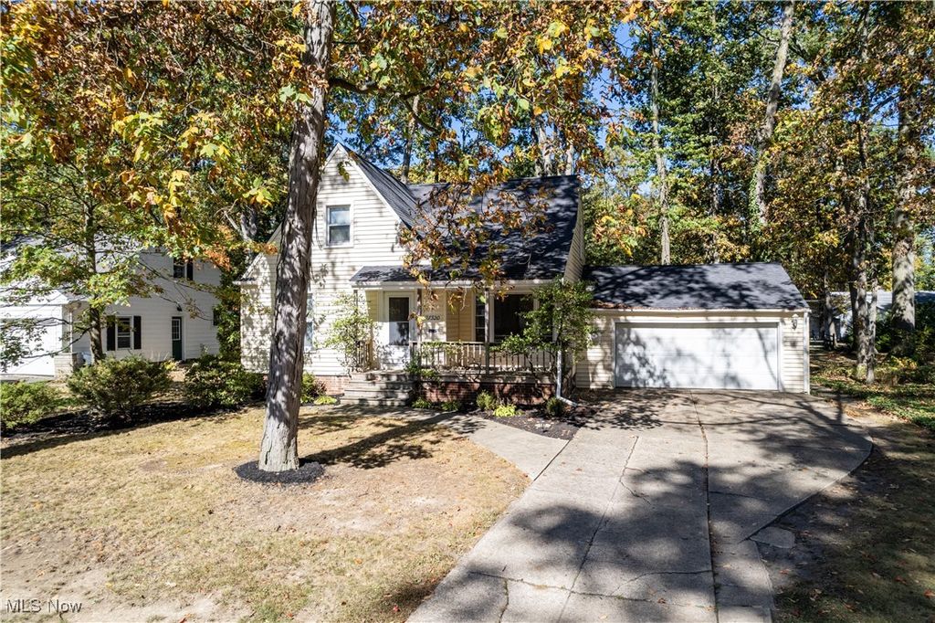 27320 Langale Road, Westlake, OH 44145