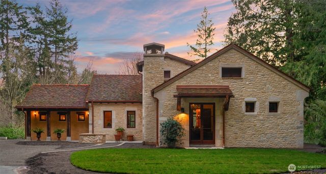 11008 N Deer Drive, Woodway, WA 98020