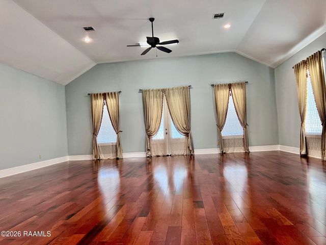 204 Ravine Run Drive, Lafayette, LA 70506