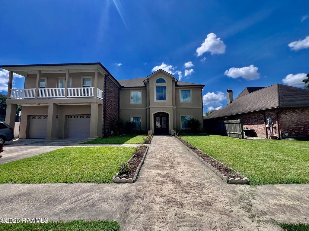 204 Ravine Run Drive, Lafayette, LA 70506