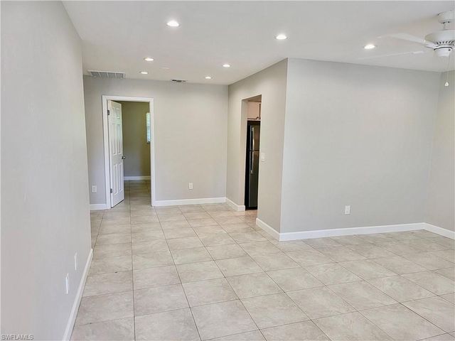 4184 Pine Drop LN, North Fort Myers, FL 33917